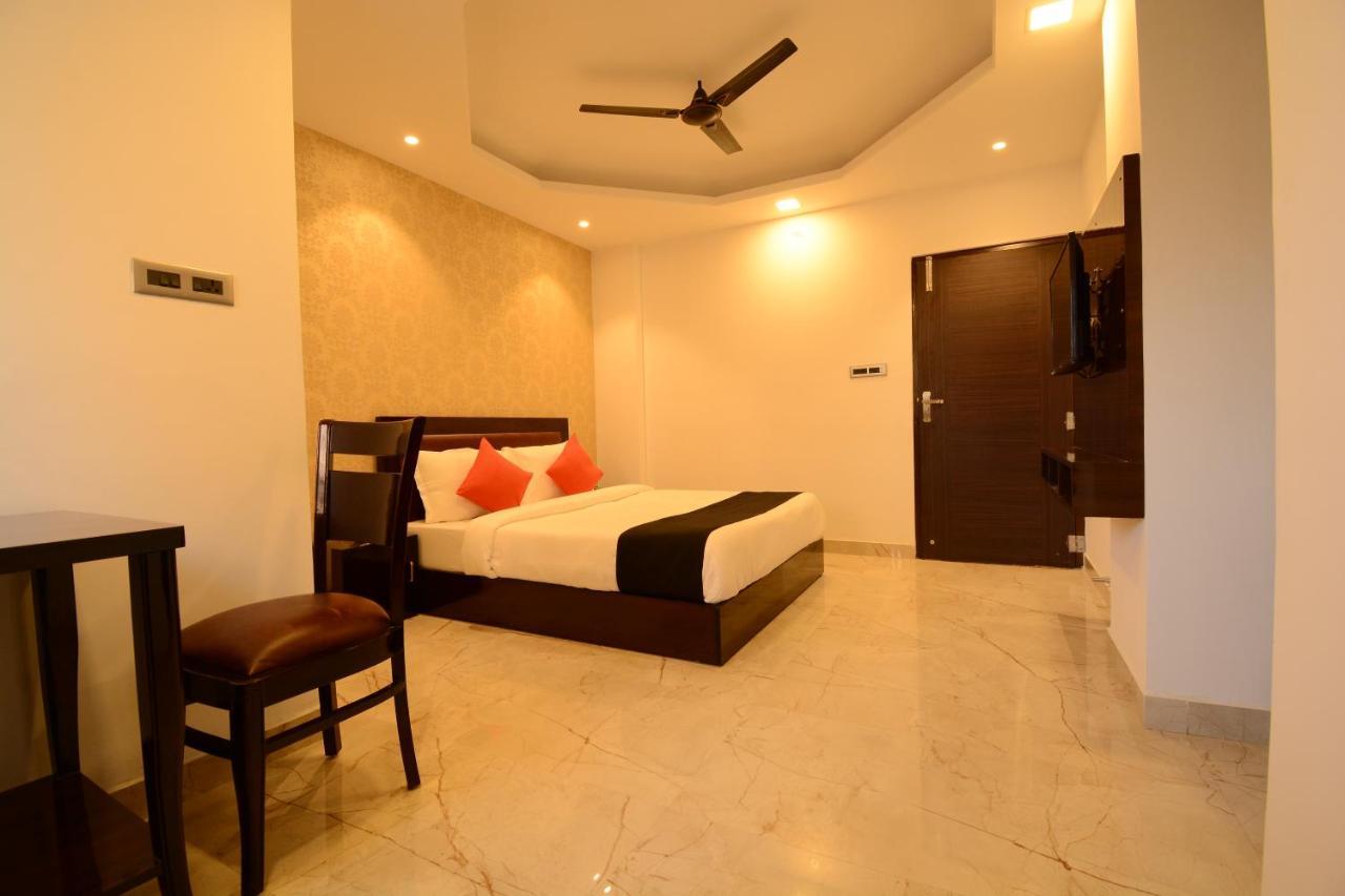Hotel Grand Lotus Inn Τζαϊπούρ Εξωτερικό φωτογραφία