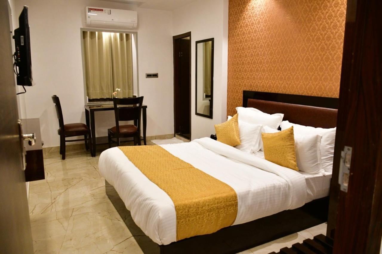 Hotel Grand Lotus Inn Τζαϊπούρ Εξωτερικό φωτογραφία