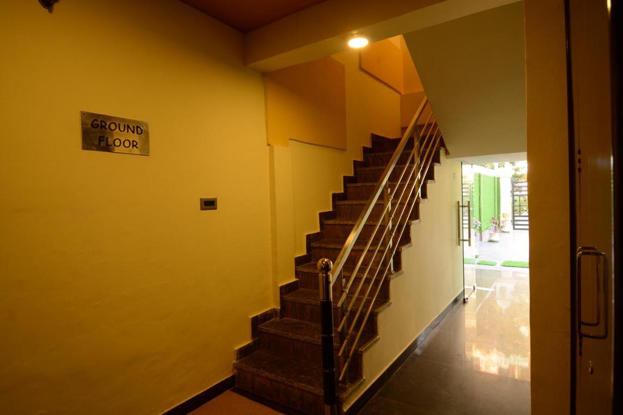 Hotel Grand Lotus Inn Τζαϊπούρ Εξωτερικό φωτογραφία
